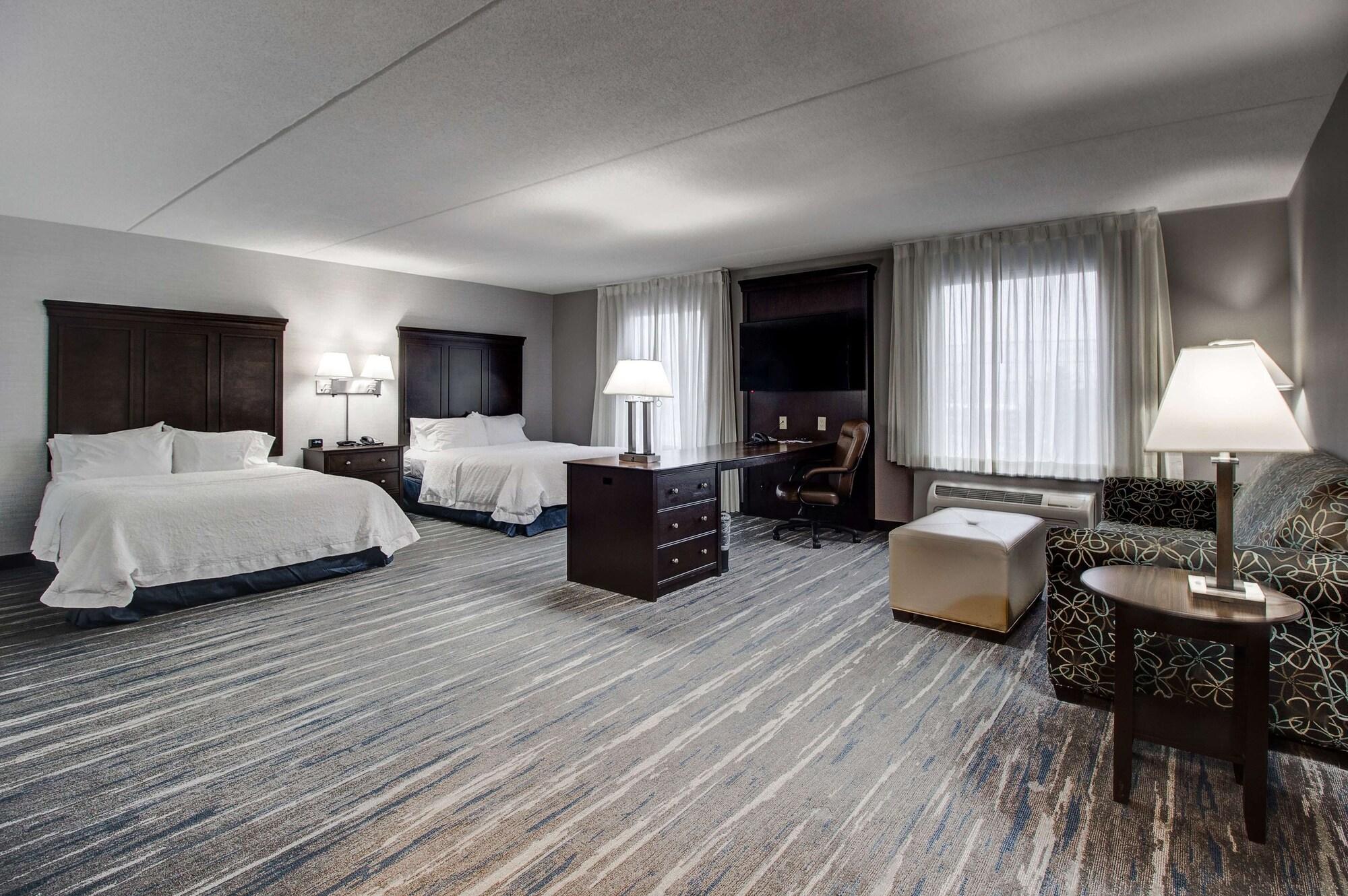 Hampton Inn & Suites By Hilton Брантфорд Екстер'єр фото