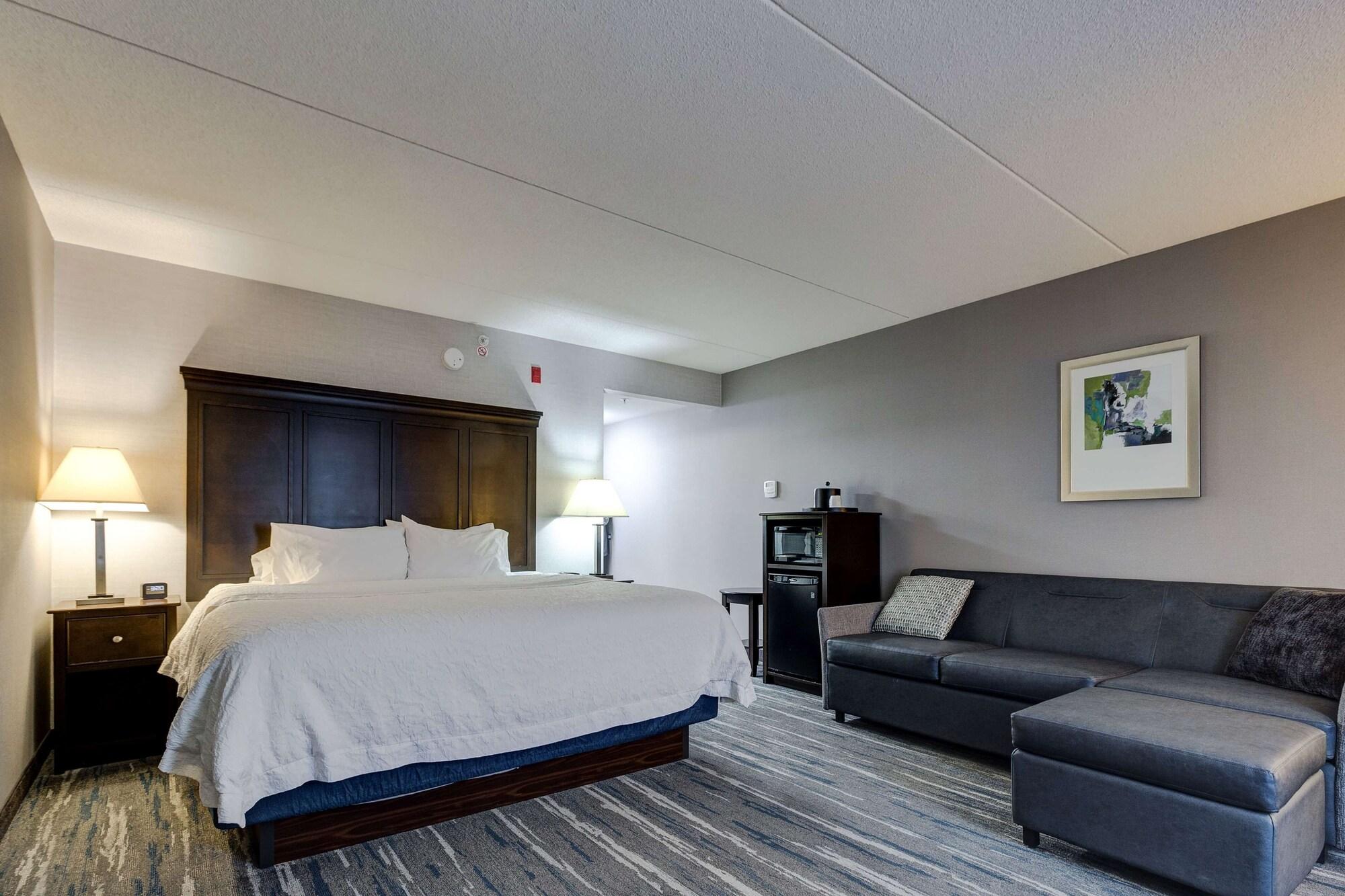 Hampton Inn & Suites By Hilton Брантфорд Екстер'єр фото