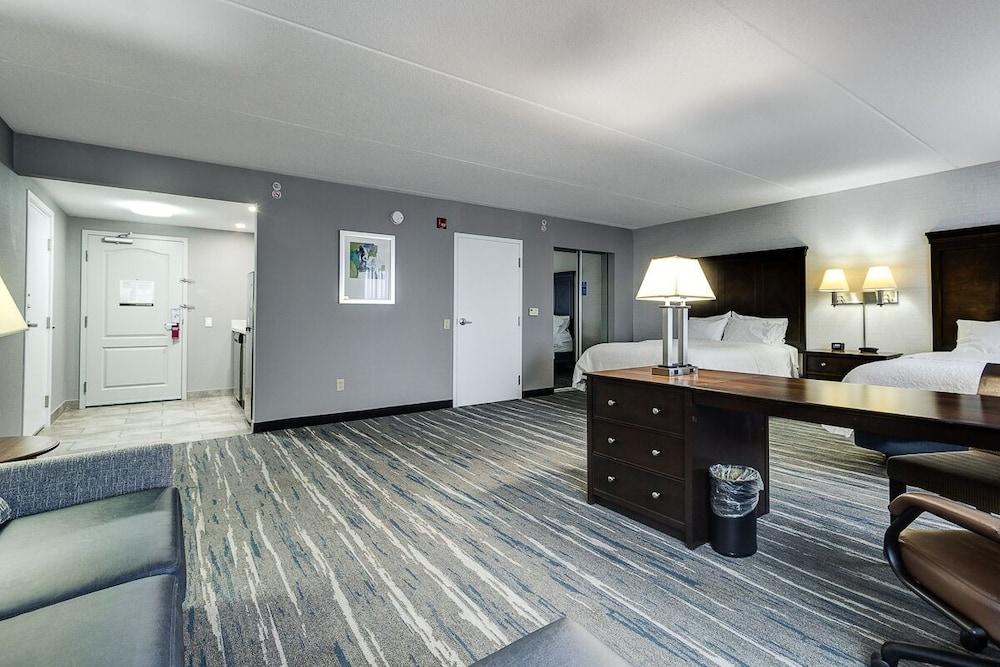 Hampton Inn & Suites By Hilton Брантфорд Екстер'єр фото