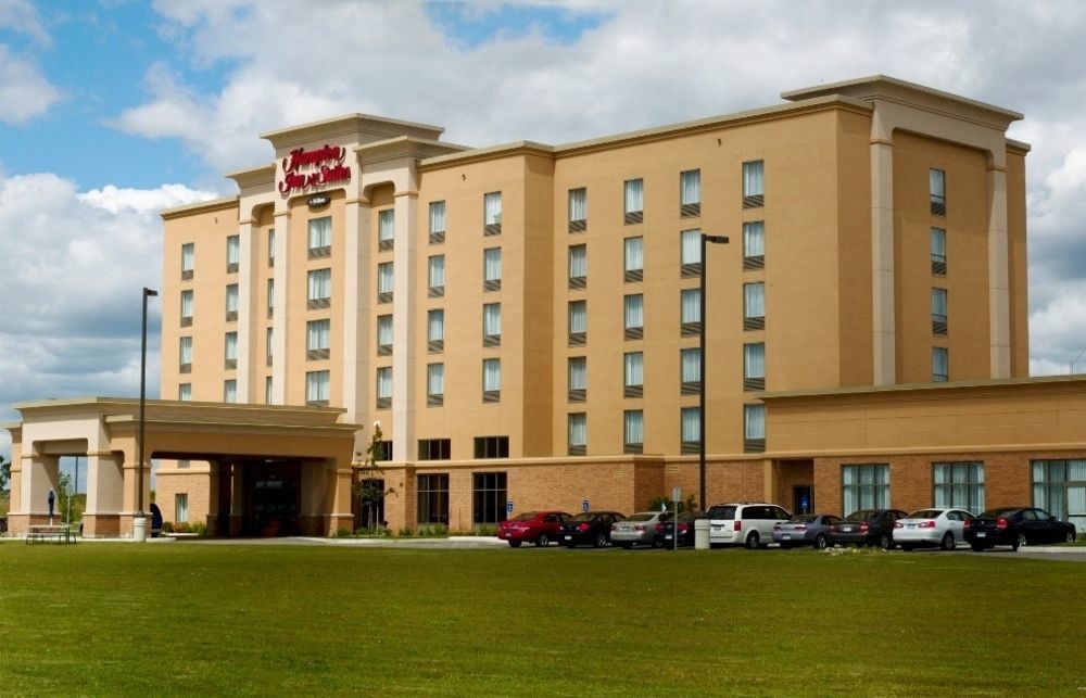 Hampton Inn & Suites By Hilton Брантфорд Екстер'єр фото